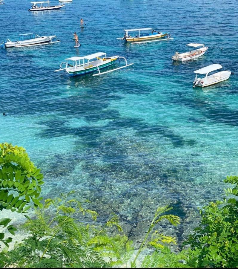 Laguna Biru Nusa Lembongan  Bagian luar foto